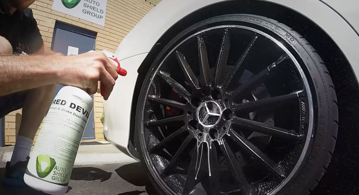 Red Devil Wheel & Brake Dust Cleaner