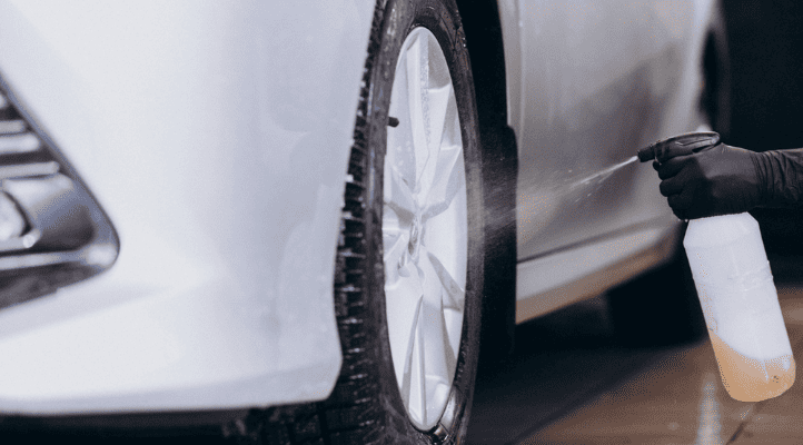 auto shield spray bottle used for car wash